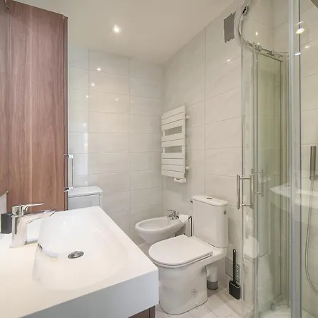 Frgk Rue Hoche Luxury 2br - Large Terrace - 2 Min Palais *