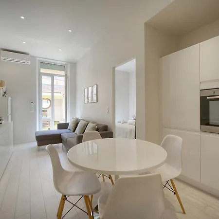 Frgk Rue Hoche Luxury 2br - Large Terrace - 2 Min Palais Apartment Cannes