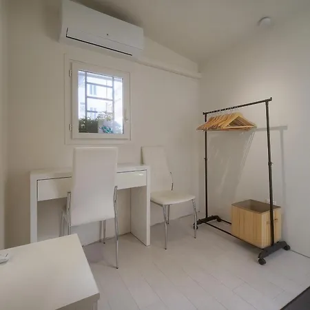 Frgk Rue Hoche Luxury 2br - Large Terrace - 2 Min Palais *